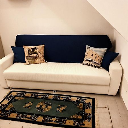Andrea Venice Flat Mezzanine Floor Стая снимка